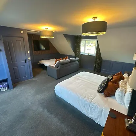 Bridge House & Silver Howe View 3*