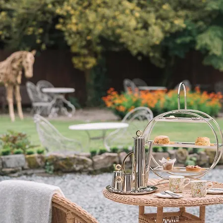 Bridge House & Silver Howe View