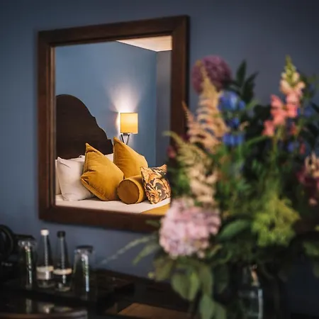 Bridge House & Silver Howe View Hotel 3*