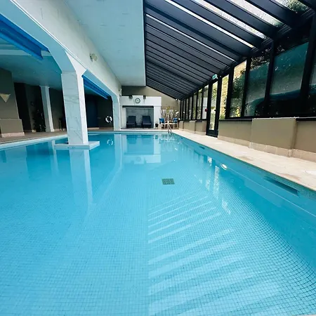 Bridge House & Silver Howe View Hotel